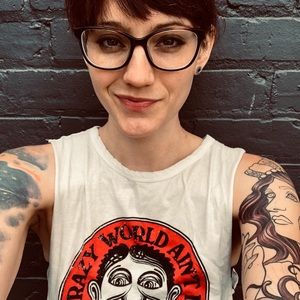 Meet your Posher, Sarah